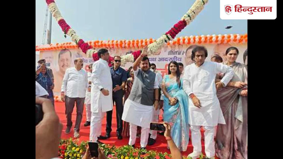 काशी टोल पर भाजपा ने दिखाया दम, नितिन नवीन और पंकज चौधरी के स्वागत में उमड़ा हुजूम