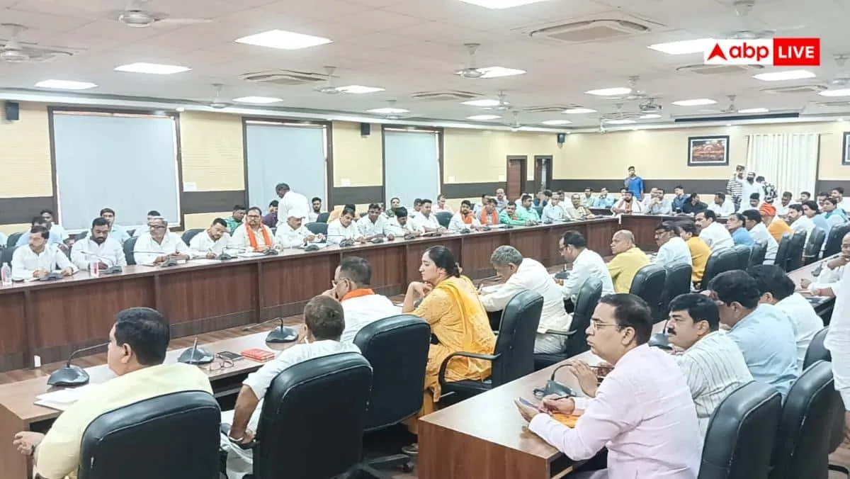 BJP का प्लान, काशी से वडनगर तक निकालेगी बाइक यात्रा