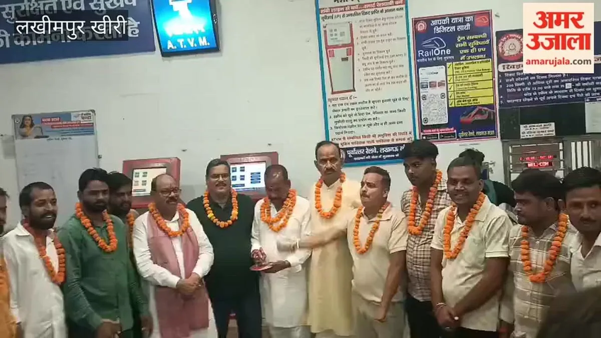 सेवा संकल्प अभियान: लखीमपुर खीरी से भाजयुमो के आठ कार्यकर्ता वाराणसी के लिए रवाना