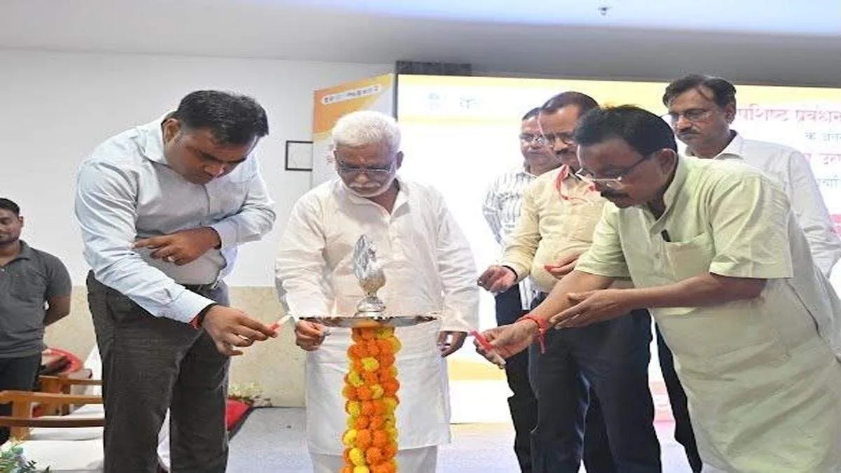 वाराणसी नगर निगम का बड़ा फैसला: कचरा प्रबंधन के लिए बल्क वेस्ट जनरेटरों का ऑनलाइन पंजीकरण अनिवार्य