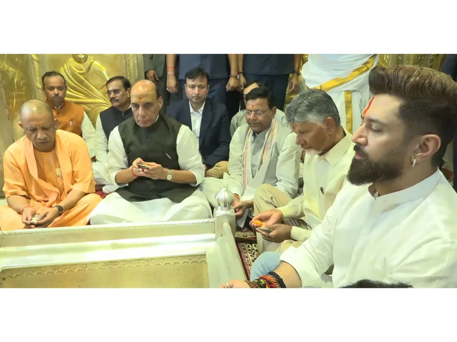 Leaders Gather in Kashi to Celebrate PM Modi's Birthday & Vision for a Developed India