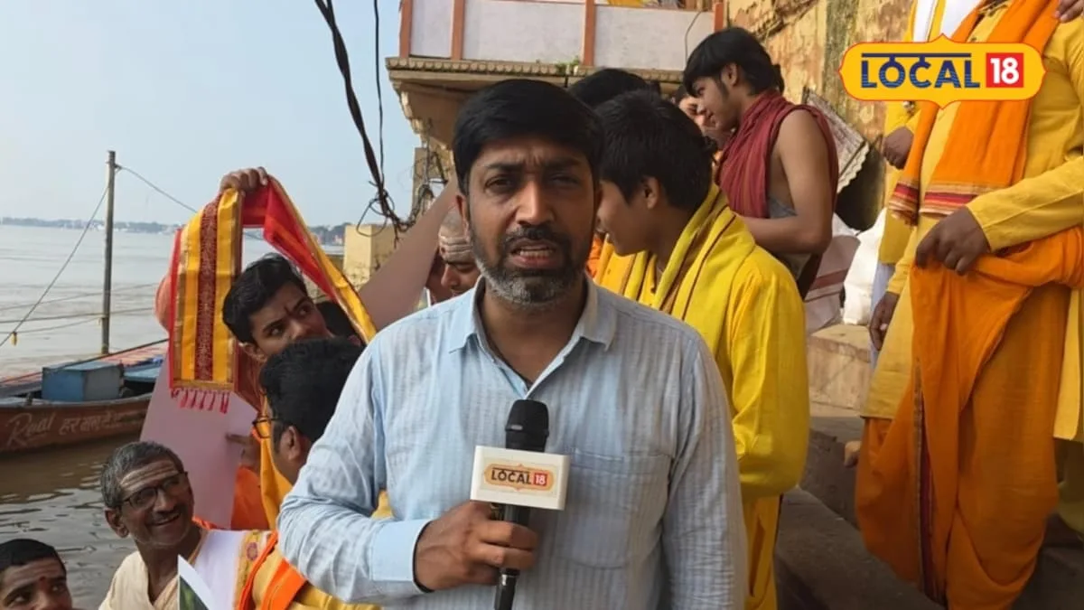 काशी में PM मोदी के जन्मदिन का बनारसी अंदाज, किसी ने गंगा से मांगी लंबी उम्र तो किसी ने संस्कृत में गाया बध...
