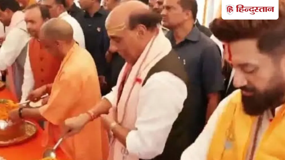पीएम मोदी का मेगा बर्थडे; वाराणसी में राजनाथ-योगी ने केक बांटा, काशी से वडनगर तक बाइक यात्रा, Uttar-pradesh Hindi News
