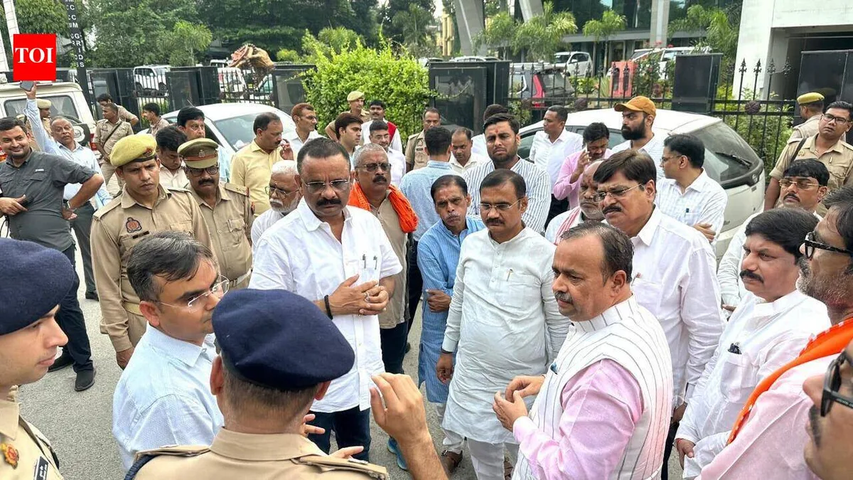 Kashi gears up for CM’s visit for PM’s birthday celebration