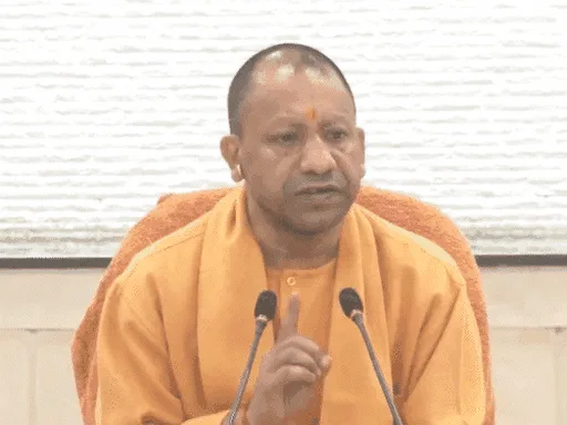 'काशी विश्वनाथ धाम के भव्य परिसर का सपना साकार हुआ': योगी बोले- आज देश PM मोदी के नेतृत्व में भारत के विकास...