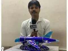 Varanasi artisan crafts fighter jet replica in Gulabi Meenakari, receives 100 orders