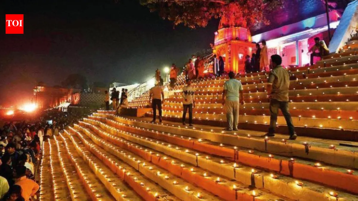 Kashi to glow with over 11 lakh diyas on Dev Deepawali